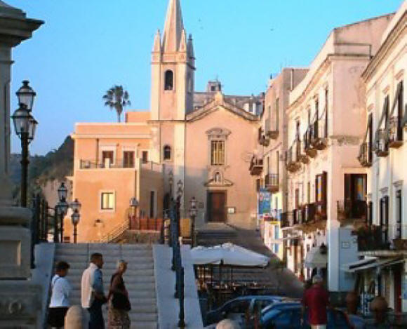 chiesa s.giuseppe lipari.jpg